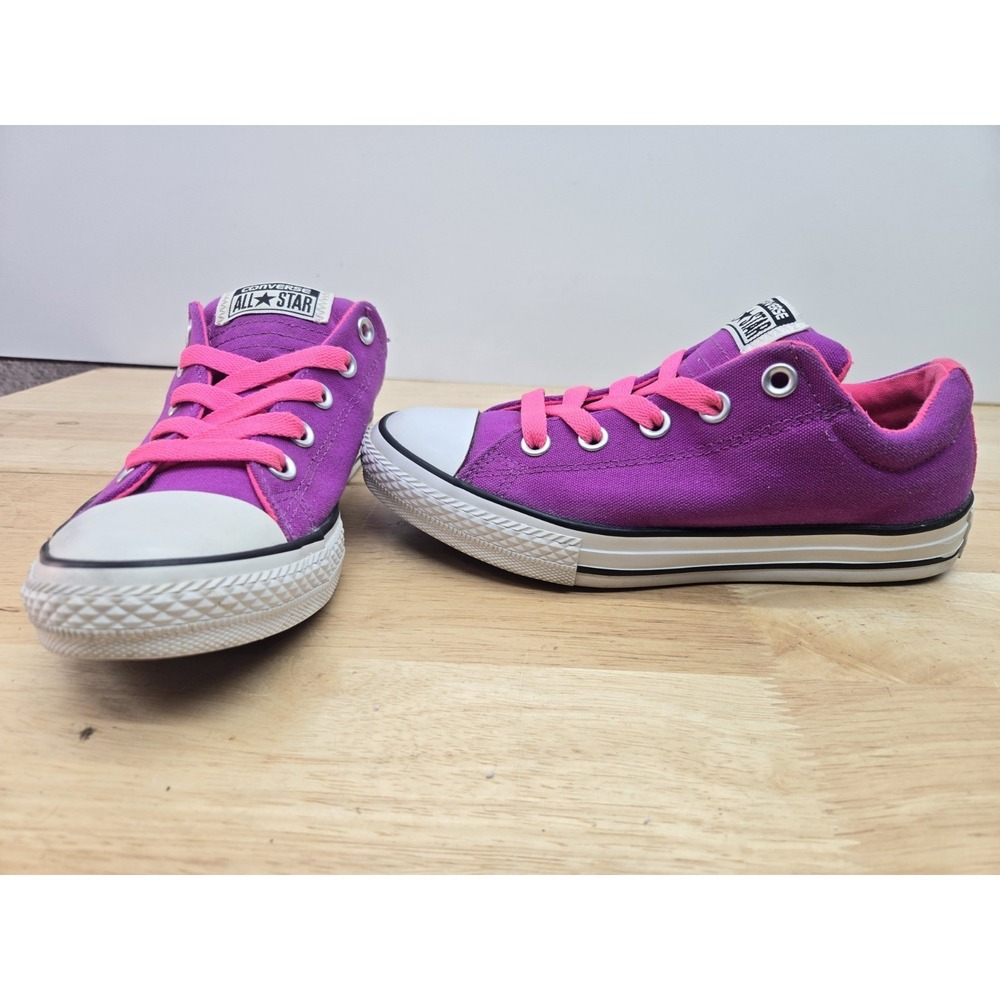 Converse All Star Low‎ Top Sneakers Size Juniors 3 Purple/Pink